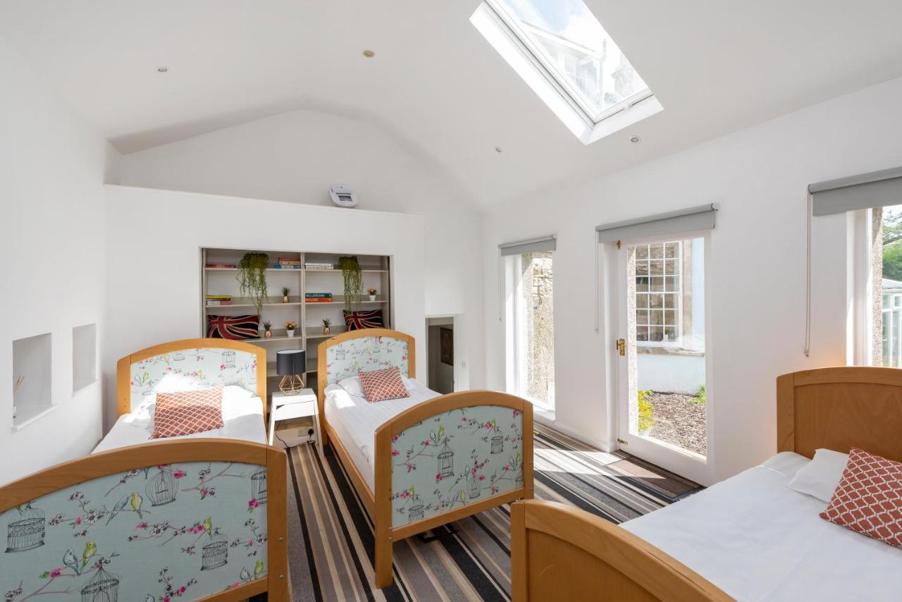 Cotswold Manor House - Country House Retreat With Hot Tub, Ideal For Large Groups Petty France Ngoại thất bức ảnh